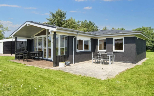 6 Person Holiday Home in Ringkobing