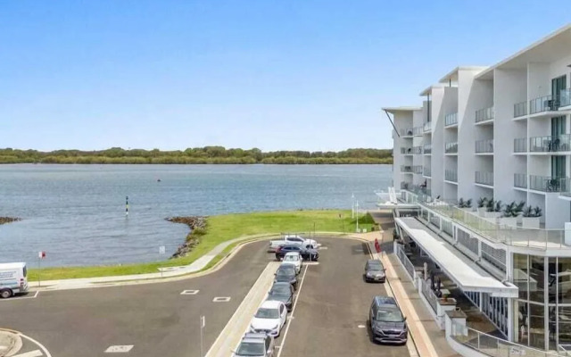 The Top Deck Retreat Ballina