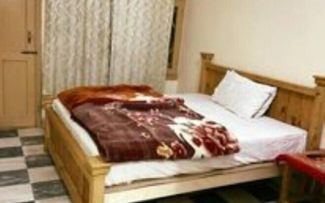 Paradise City Hotel and Restaurant