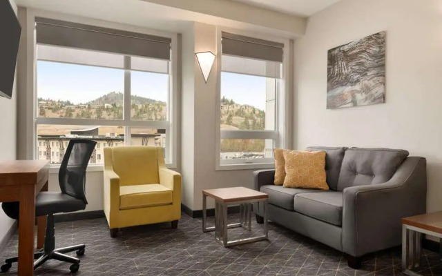 Howard Johnson Kelowna