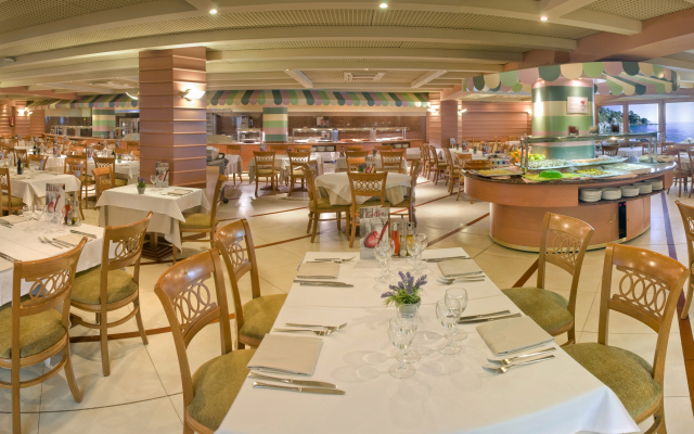 KAKTUS Hotel Volga