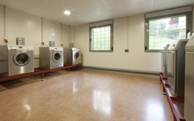 Residencia Universitaria Resa Manuel Agud Querol