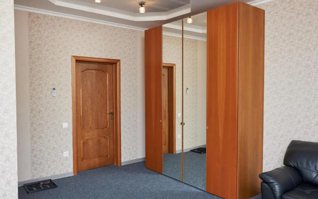 Hotel DmitrovGrad