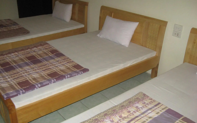 Ho Tay Hotel