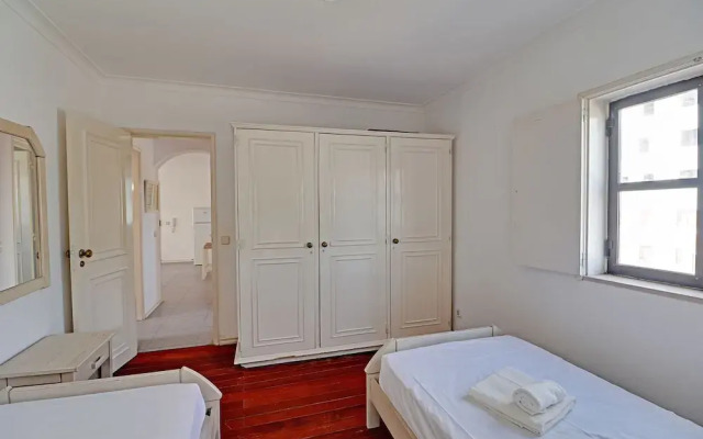 Vilamoura Central 1 by Homing