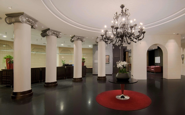 NH Siena Hotel
