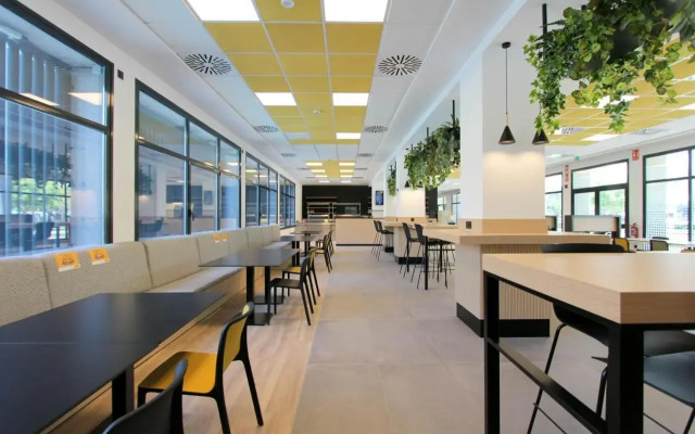 Villa Alojamiento y Congresos - Villa Universitaria