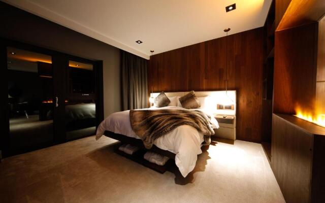 Cave Hotel near Canterbury