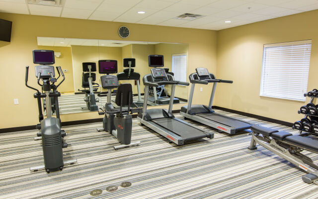 Candlewood Suites : Overland Park - W 135th St by IHG