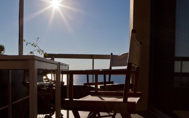 Saronida Summer Studio