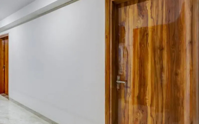 Townhouse 81916 The Doors