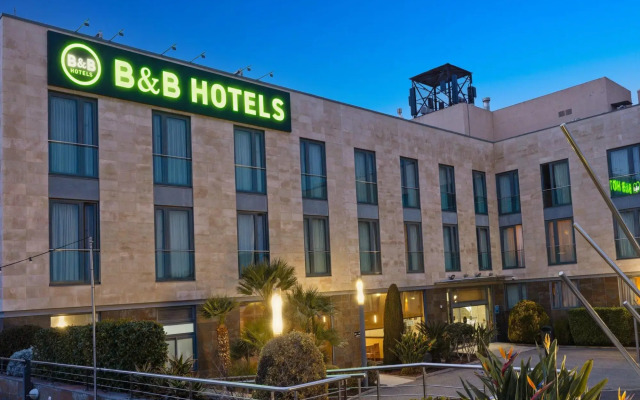 Отель B&B Hotel Tarragona Valls