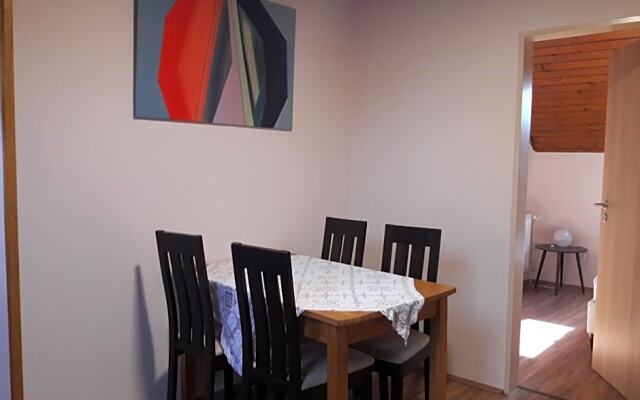 Natura Panzio & Apartmanhaz