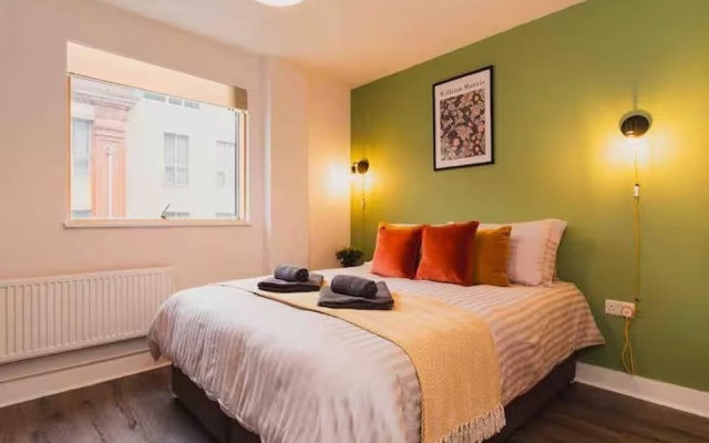 Central 1-bed Apartment With Free Parking & Wifi