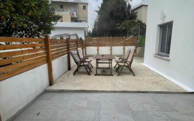 Mari House-close to the beach