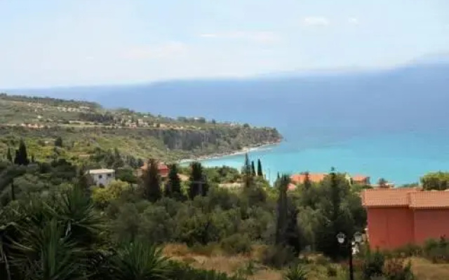 Lovides Village