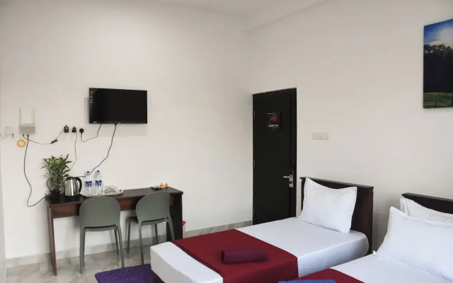 The Regent Grand Hotel - Galle Face