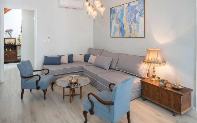 Athenian House in Plaka