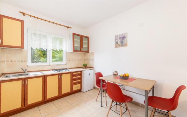 More - 60m From the sea - A3 Sime