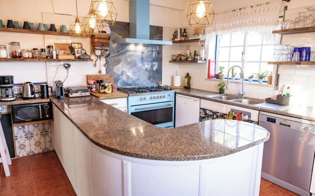 Stoke Portugal Surf House