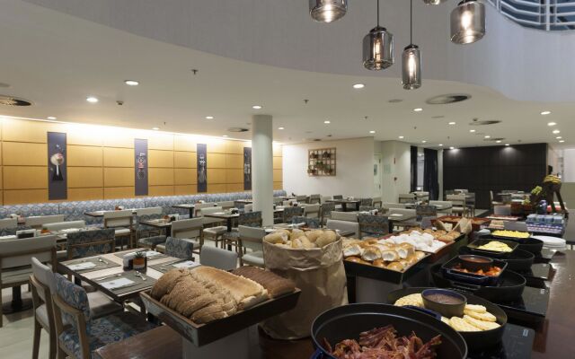 Mercure Campinas Hotel