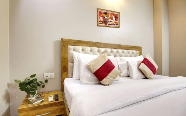 The Palm Suites