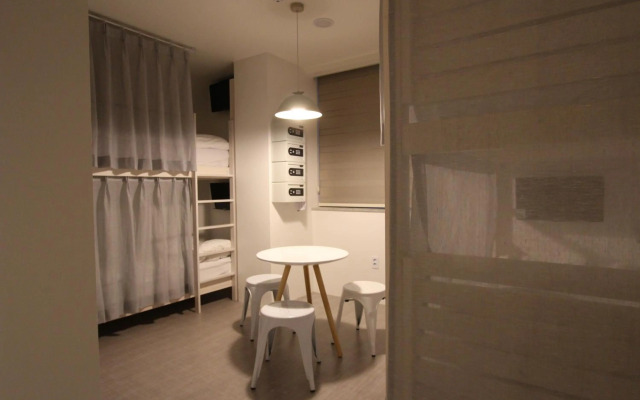 Hostel Haru