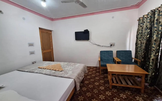 Shanti Guest House