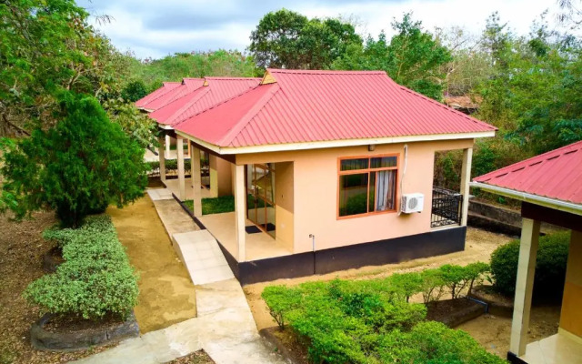 Mikumi Resort Hotel