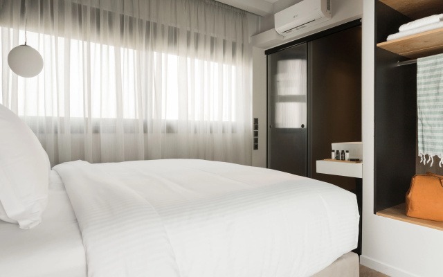 LUX&EASY Athens Downtown Apartments