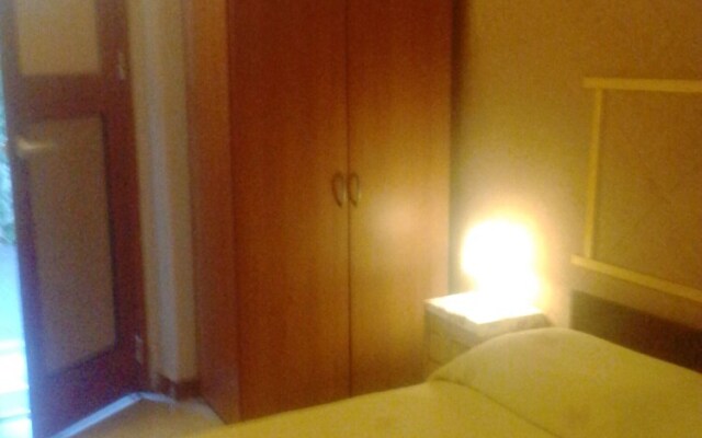 Room With Private Bathroom