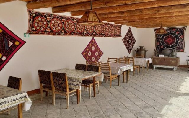 Sarrafon B&B