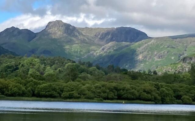 Stunning 3-bed Lodge in Windermere