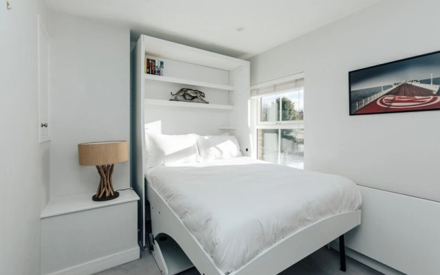 Propeller House - From 165 Per Night