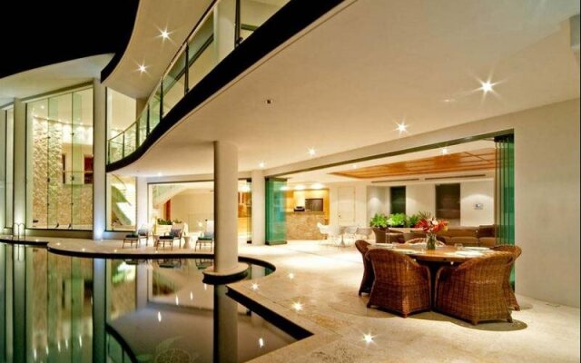 One Oceanview Luxury Accommodation