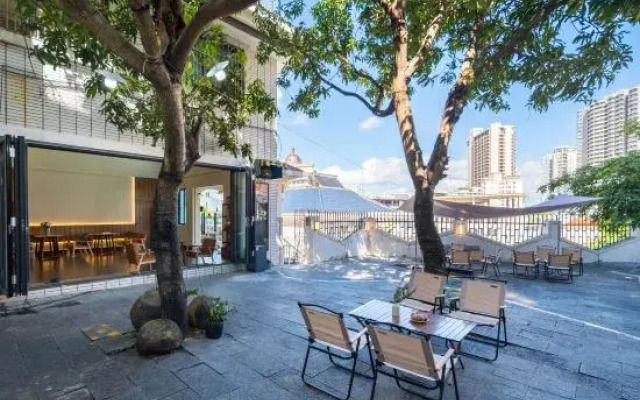 Sanya Yulinshan Residence