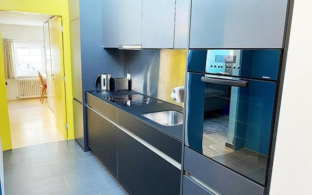 Dachwohnung im Alpenstil, 60m2 für 2P, mit Garage BM186