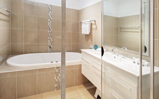 The Elements East - Jindabyne