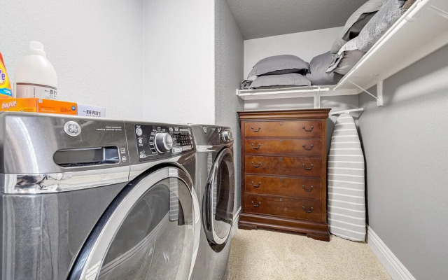 Jen4136 - Carriage House With Lovely Courtyard