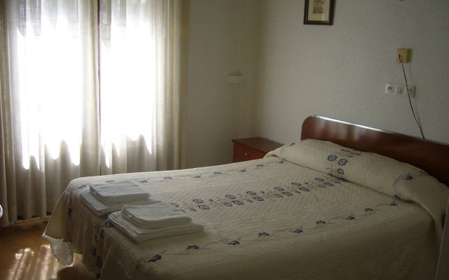 Hostal Lamalonga