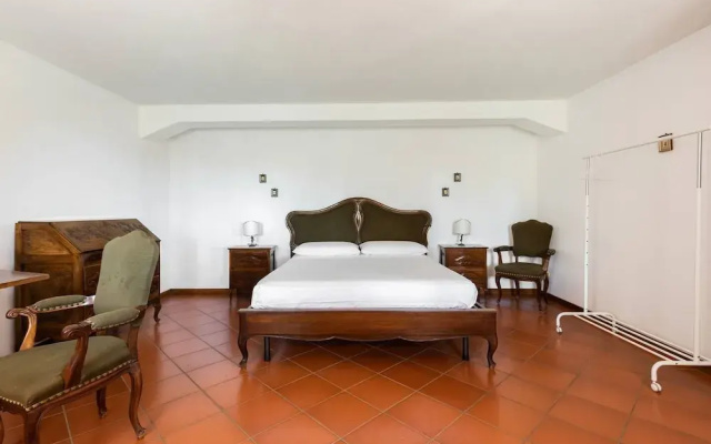 Comfortable House - Garden and Parking