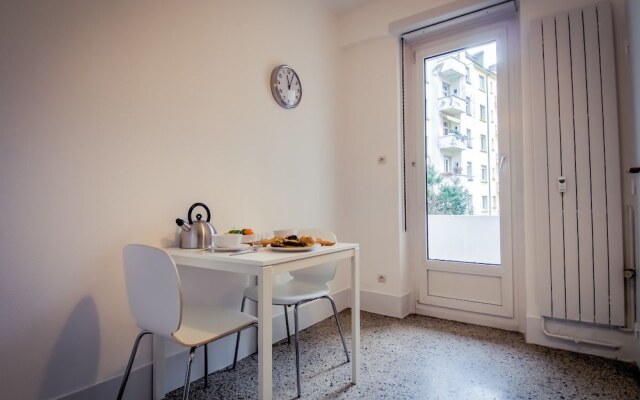 Comfy 3 Beds Near Parc de L'orangerie