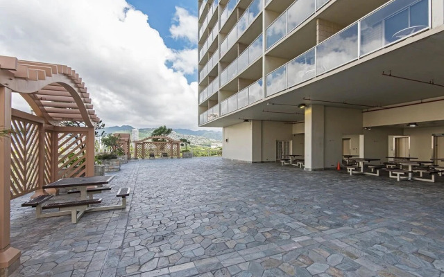 Island Colony by Hawaii Ocean Club