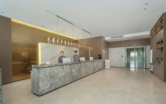 ECHIC Mercure (Guangzhou Baoneng Performing Arts Center Luogang Wanda Plaza)