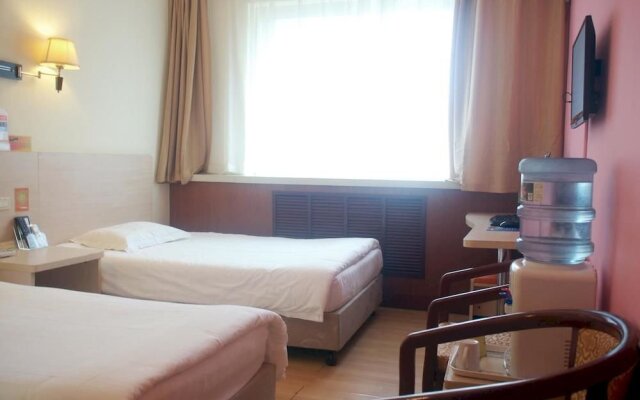 Hejia Hotel (Beijing Baiyun Road Fuxing Hospital)