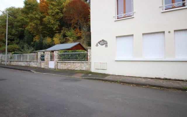 Appartement La Bourboule, 3 pièces, 5 personnes - FR-1-608-14