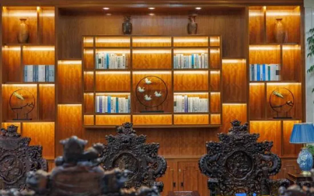 Pakning Hotel (Nanning Qingxiu Mountain Convention and Exhibition Center)