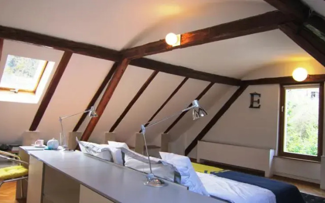 Loft Apartment Shoofit
