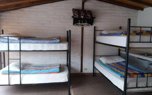 L'AUBERGE INN - Hostel