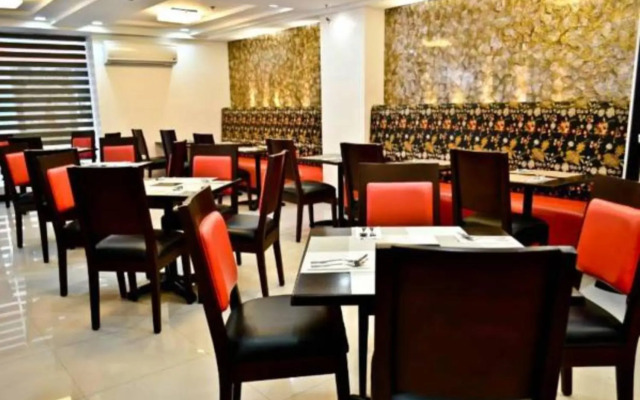 Tyche Boutique Hotel